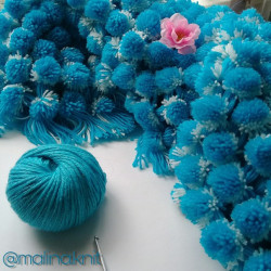 Плед из помпонов